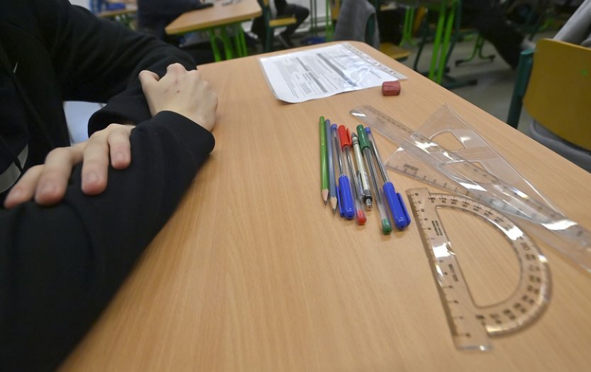 Průzkum: Podle veřejnosti je kapacita SŠ nedostatečná a vláda to neřeší