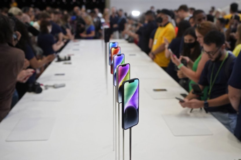 FSB tvrdí, že odhalla operaci americké rozvědky využívající telefony Apple
