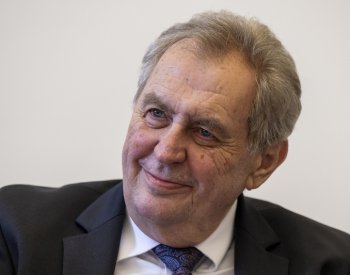 Zeman oslaví 80. narozeniny v Hluboké nad Vltavou, přijedou zahraniční politici