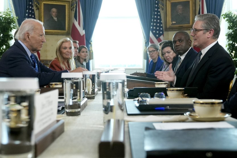 Biden přivítal Starmera v Bílém domě k jednání o Ukrajině a Blízkém východě