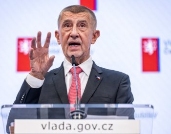 Opozice chce přesvědčit Babiše, aby zastavil změny v protidrogové politice