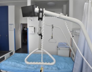 Asociace: Nižší úhrady za pomůcky na hojení ran ohrozí péči pacientů nad 70 let