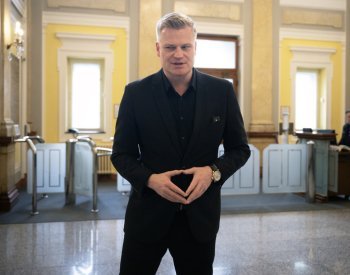 Turek se při prvním vystoupení ve Sněmovně opřel do zelené politiky EU