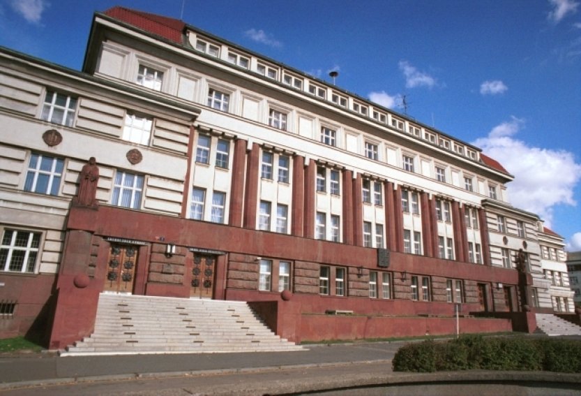 Soud vynese rozhodnutí v kárném řízení s litoměřickou soudkyní Lacinovou