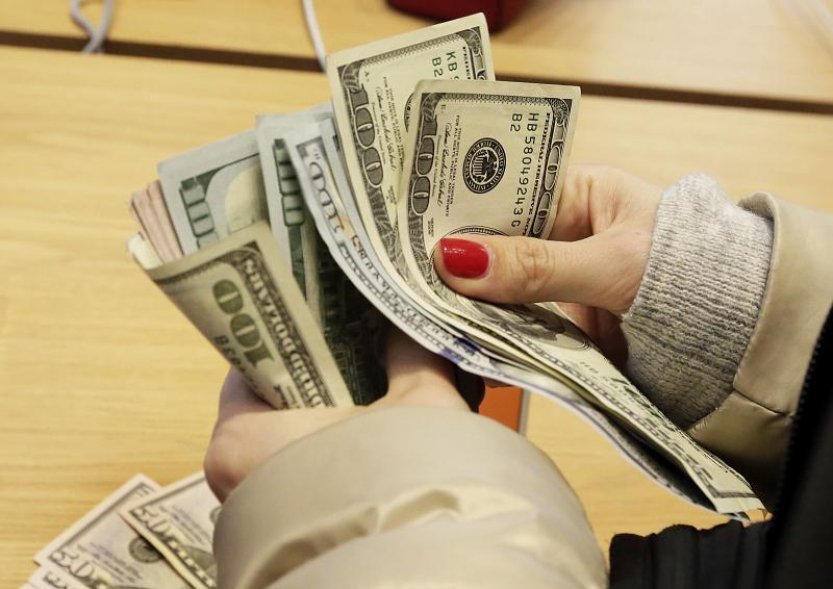 Ve světě sílí trend postupného odklonu od amerického dolaru