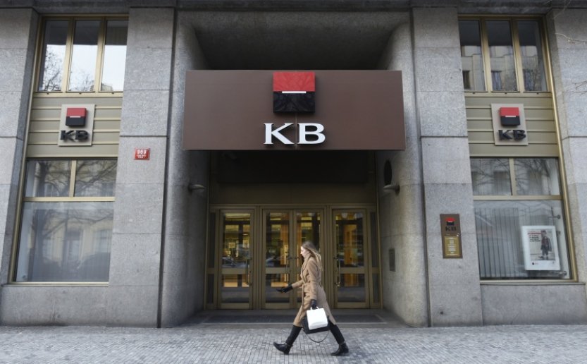 Akcionáři KB schválili výplatu dividendy 60,42 Kč na akcii před zdaněním