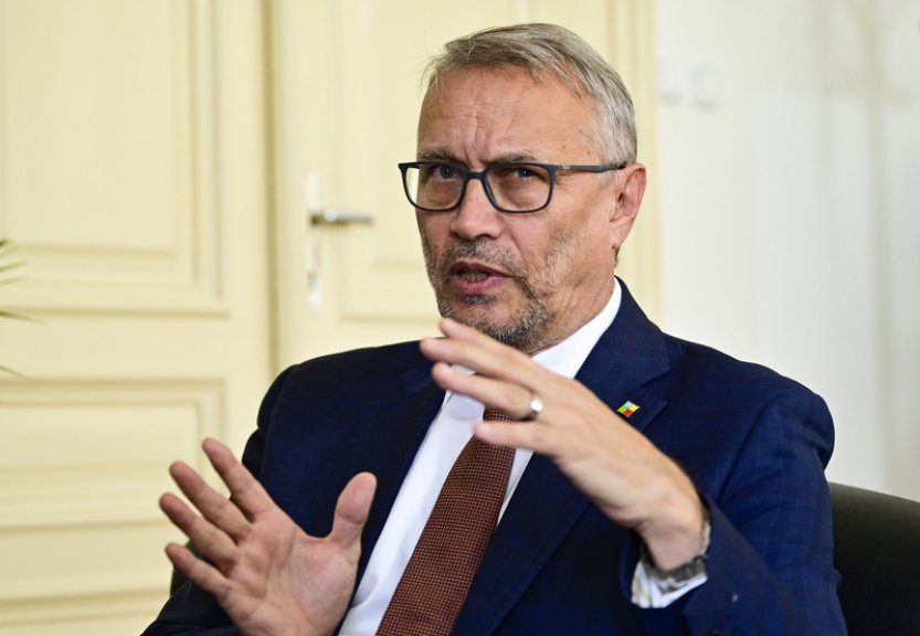 Dvořák: Jedním z největších témat v EU bude Ukrajina a její vstup do bloku