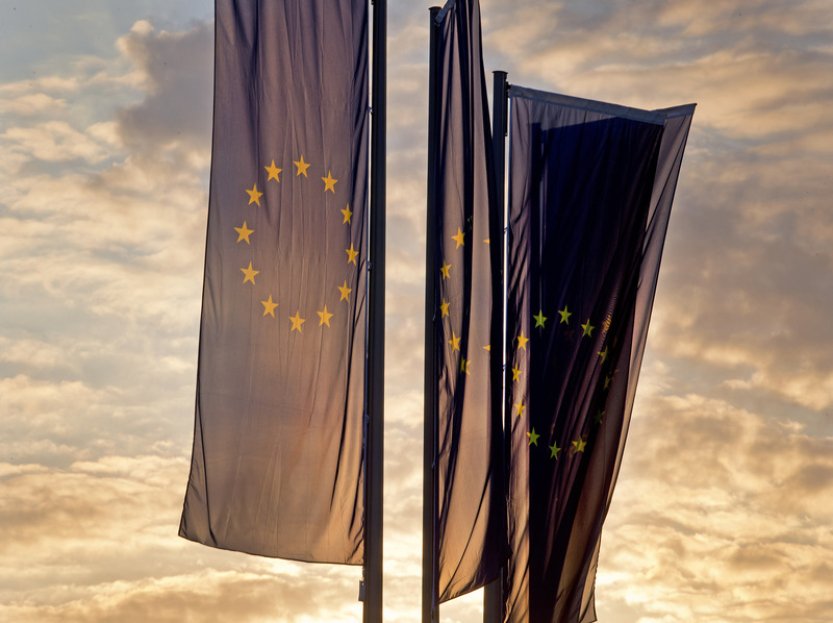 Zadlužení EU v 1. čtvrtletí kleslo na 83,7 procenta HDP, v Česku dál roste