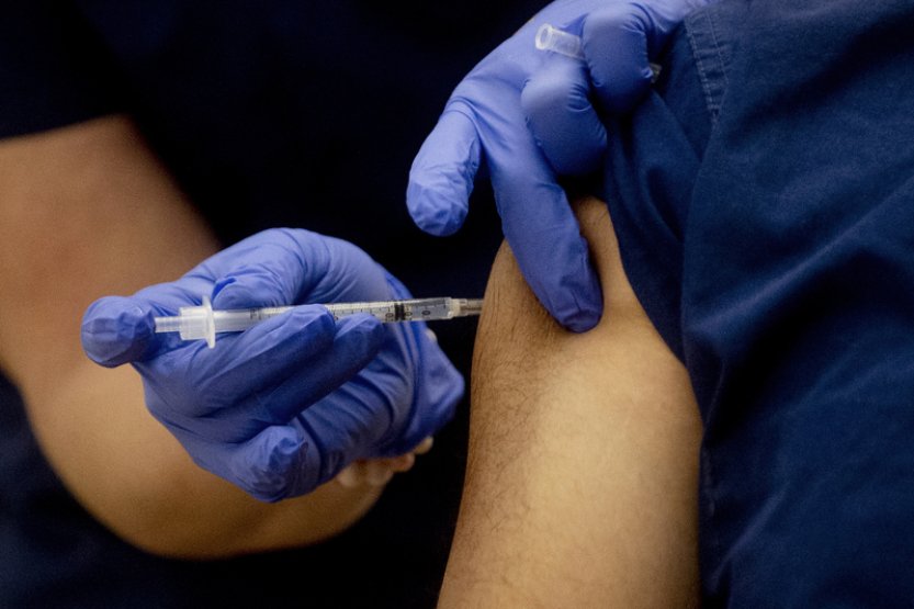 Hepatitidou se ročně nakazí stovky lidí, po covidu-19 stoupá zájem o očkování